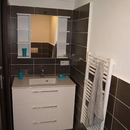 Les Petites Alpes - 5 Prs - 3 Min Des Plages - Climatisation *